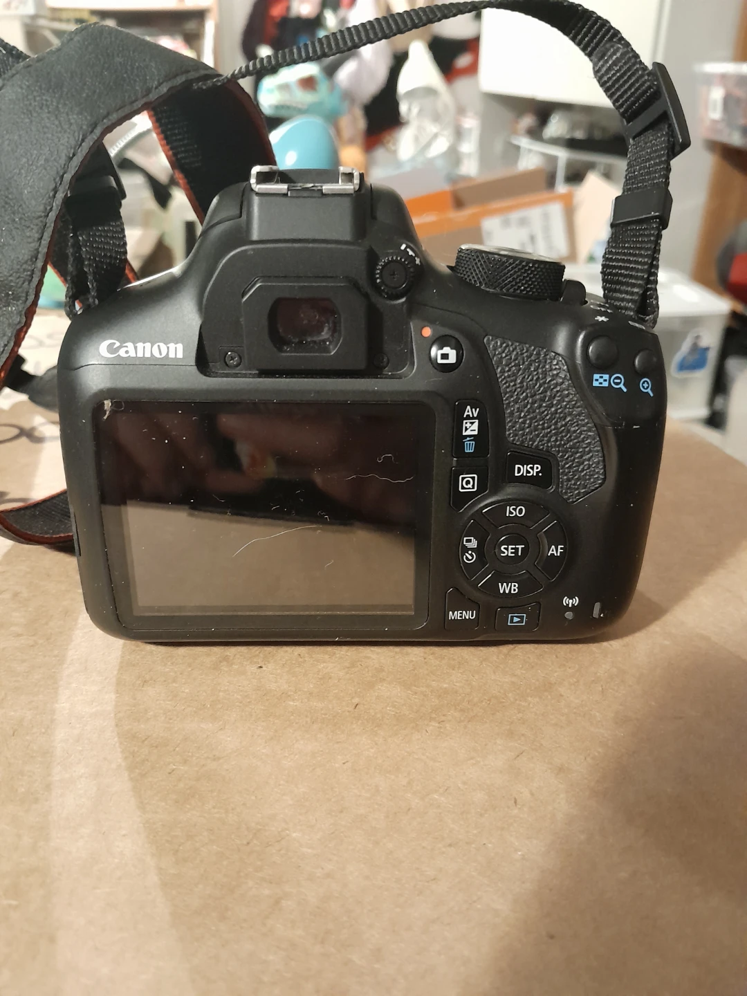 Canon EOS Rebel T6 with 18-55mm lens - photo 4