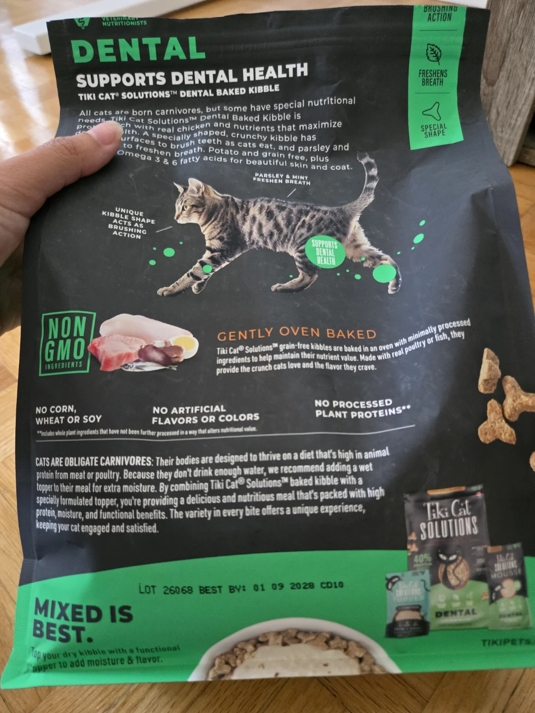 Cat Dry & Wet Foods, Cat Chew & Catnip - photo 2
