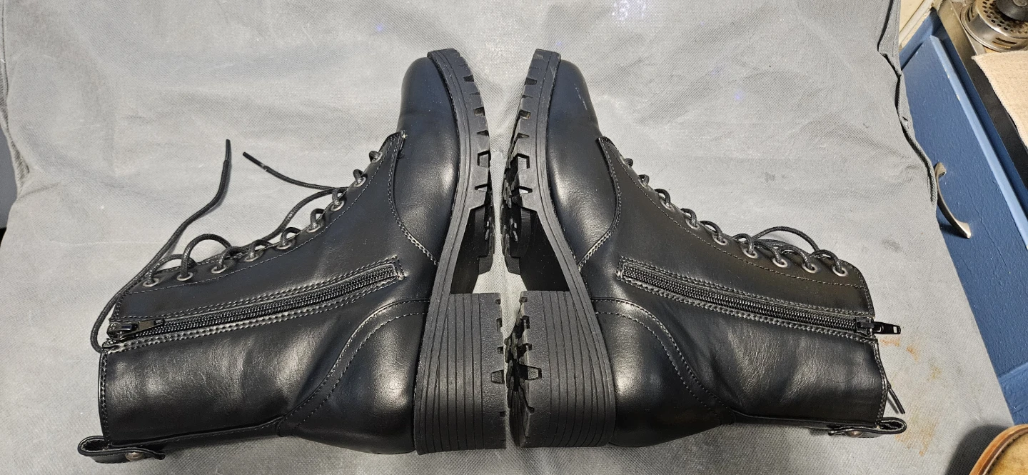Sugar Oleen Black Combat Boots Women’s Size 8.5M - photo 4