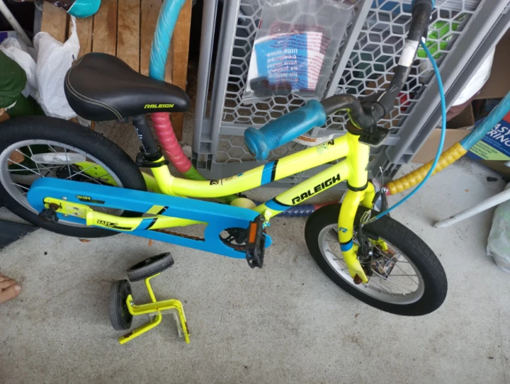 Raleigh Kids Bike 14 inch