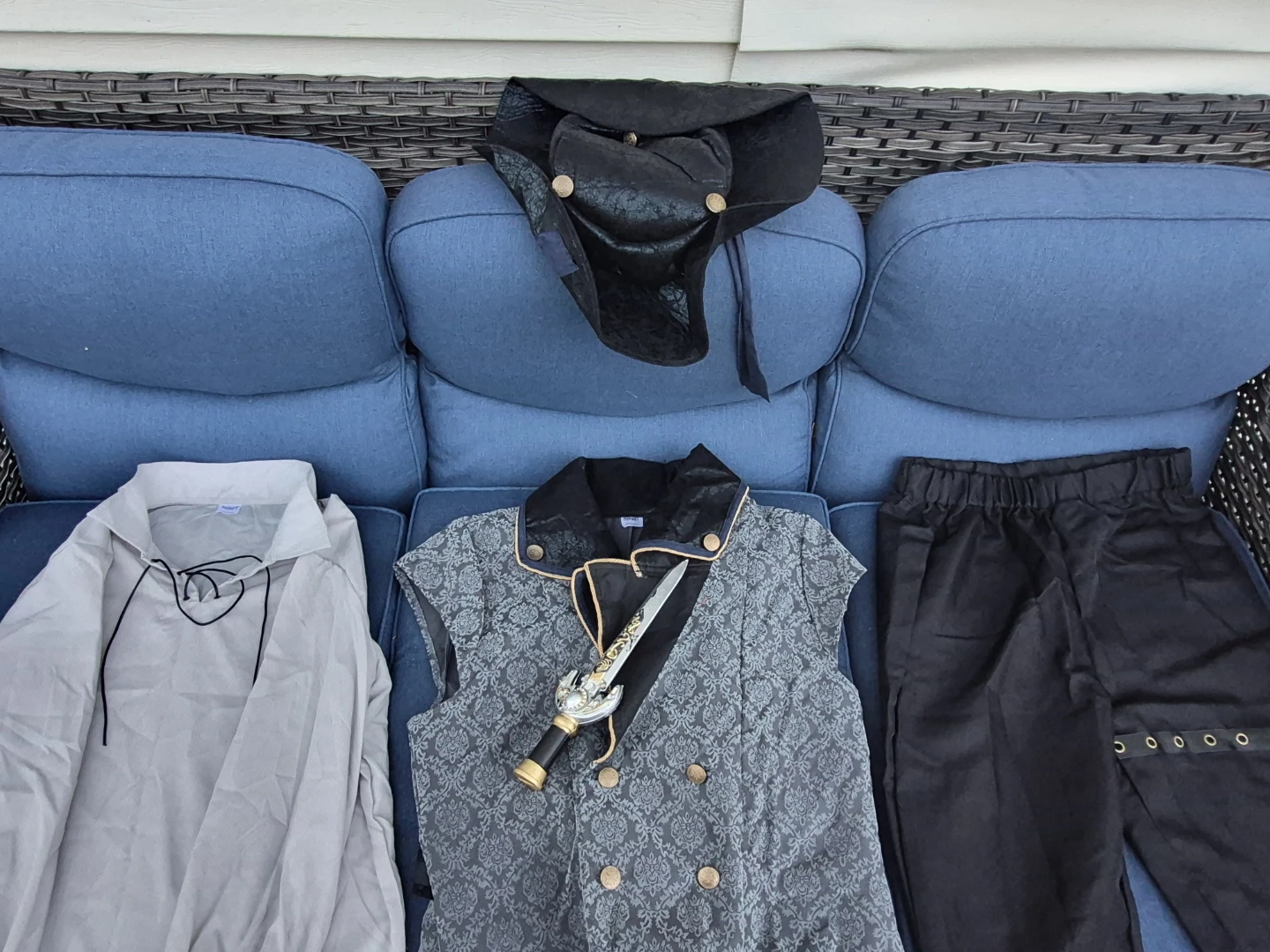 Pirate Costume - photo 2