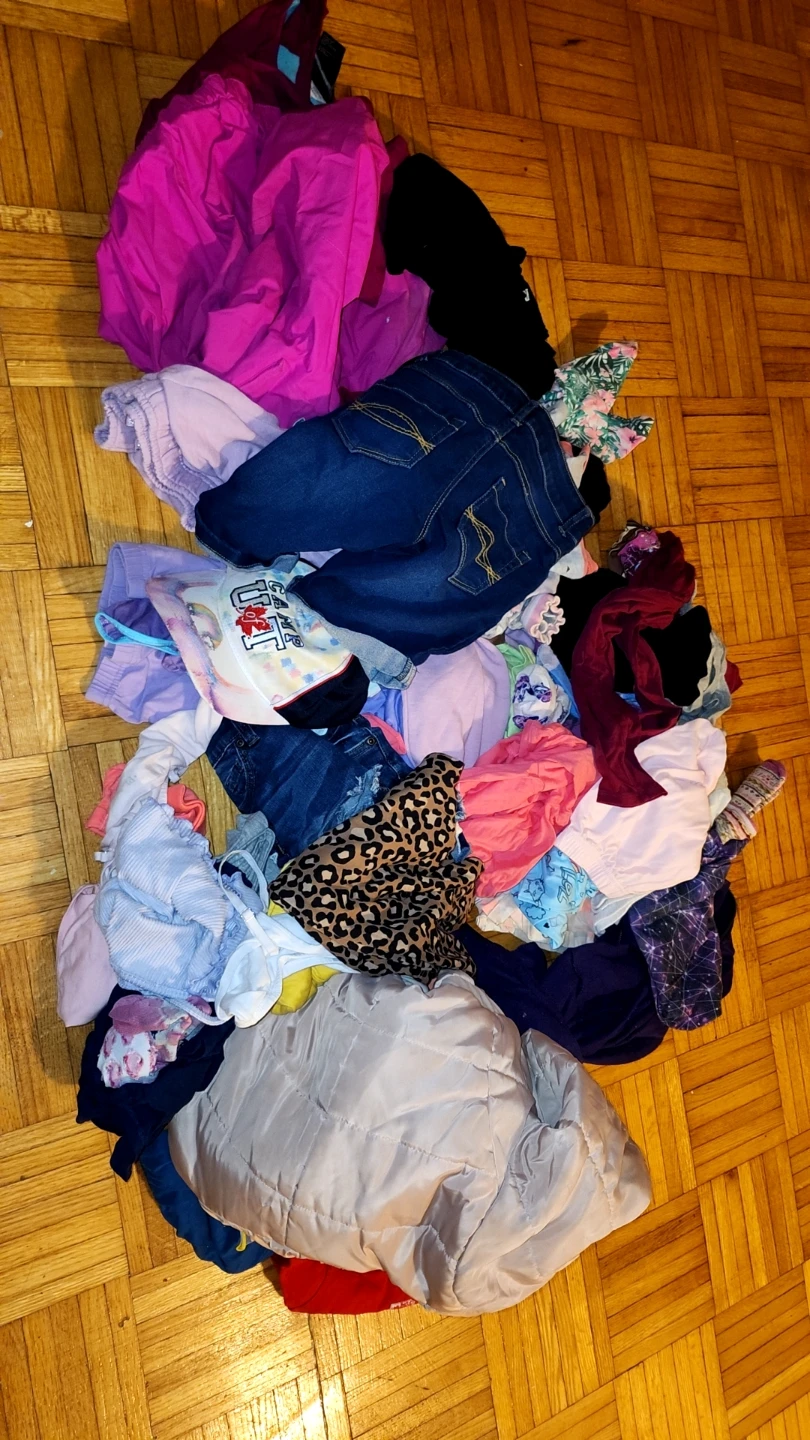 Large lot Assorted Gurls's Clothing - photo 2