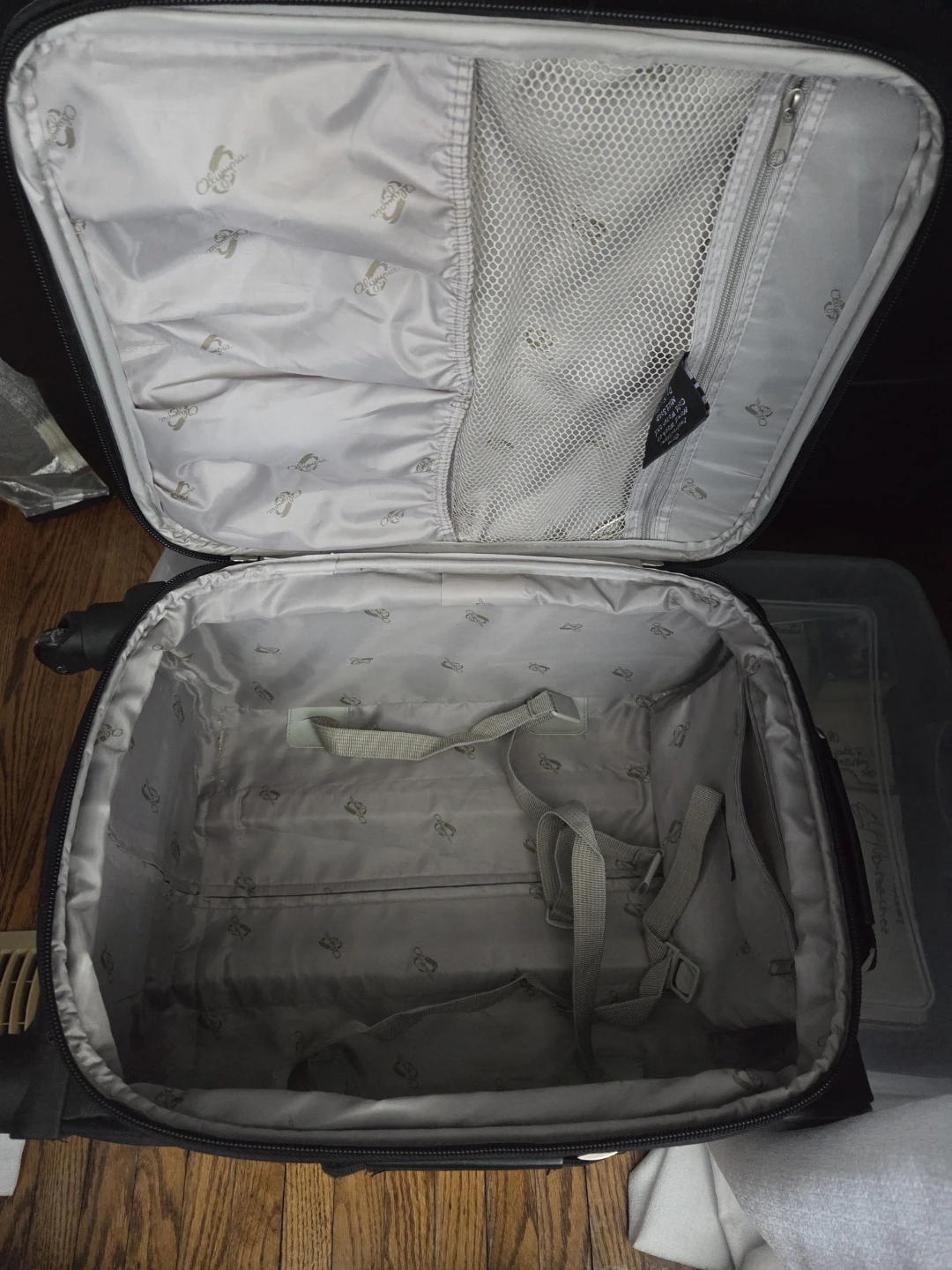 Olympia Black Carry-On Suitcase - photo 4
