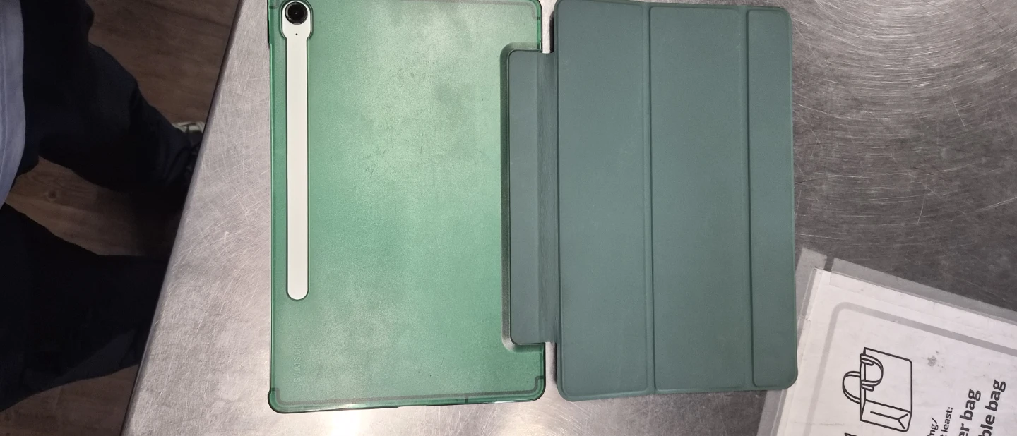 Samsung Galaxy Tab S9 FE - photo 3