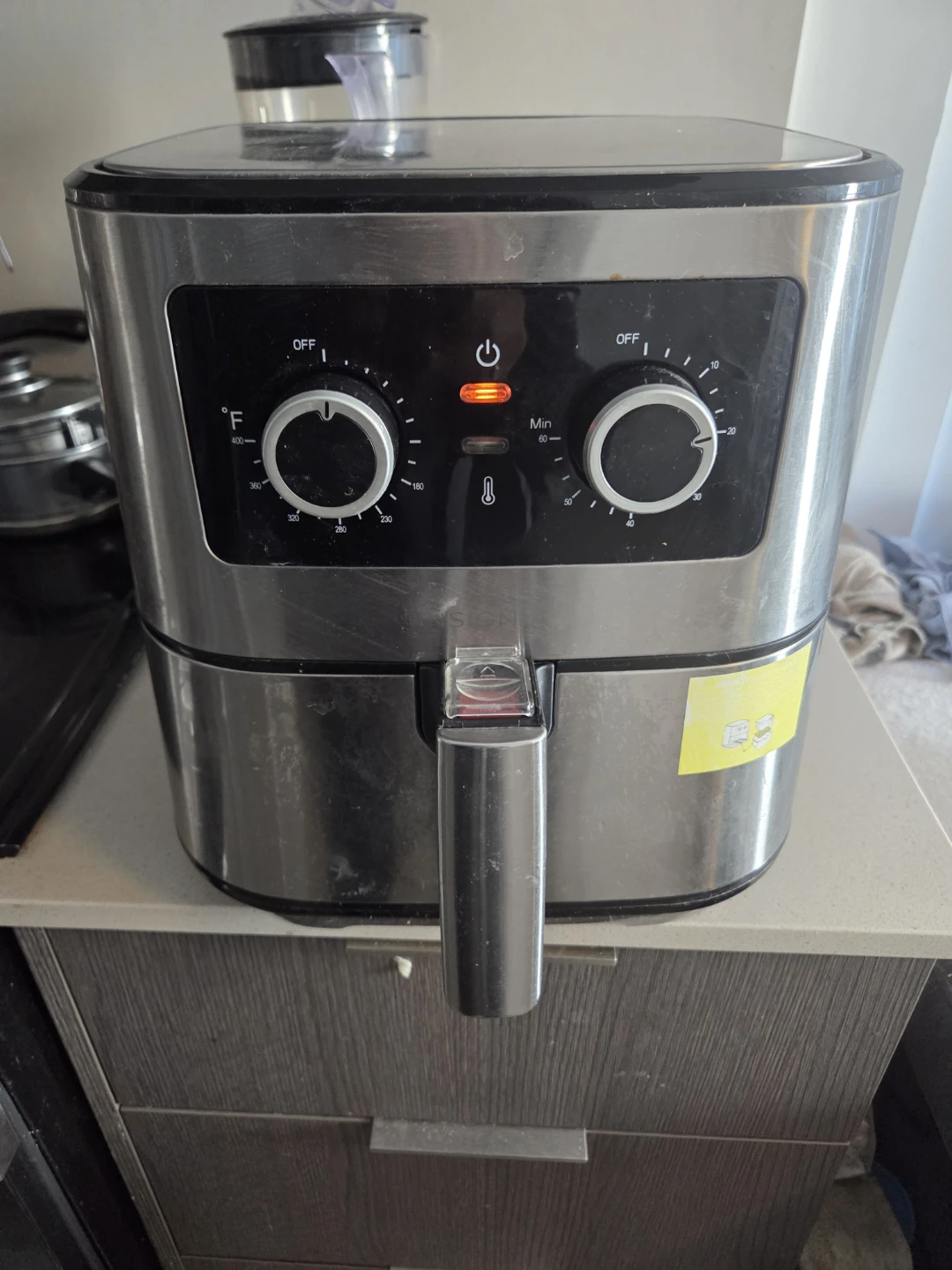 Insignia Air Fryer - photo 3