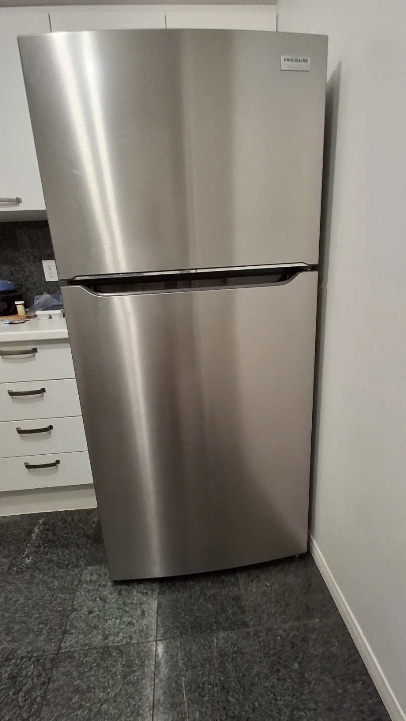 Frigidaire Top Mount Refrigerator