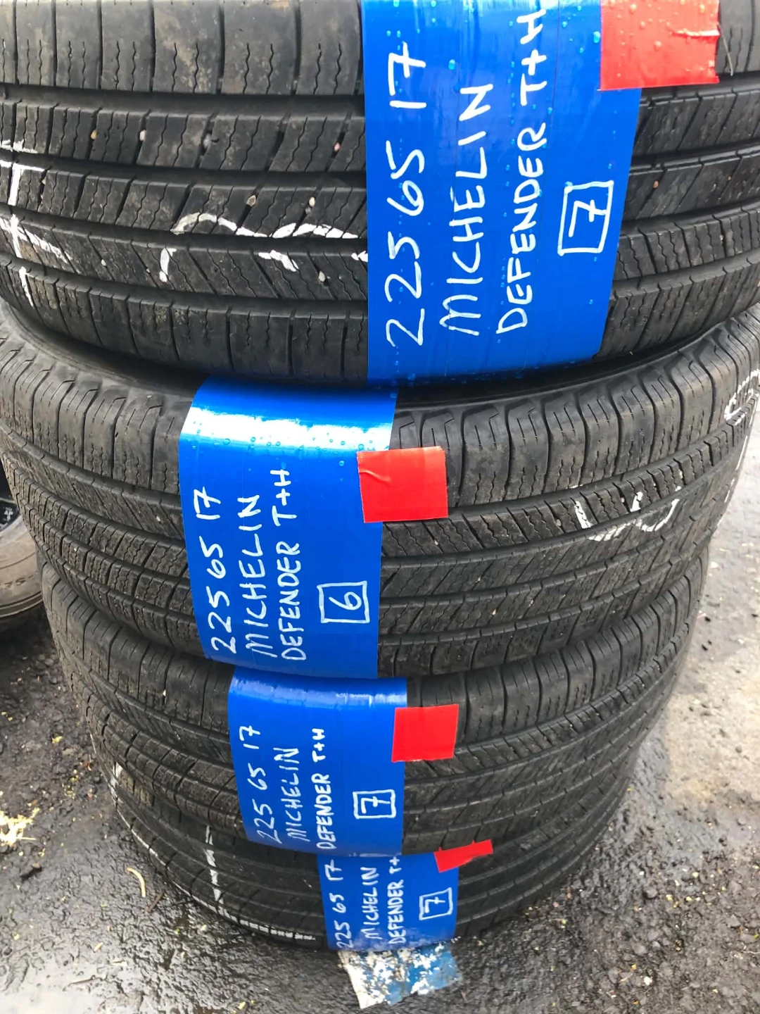 4 Michelin Defender T+H Tires 225/65R17