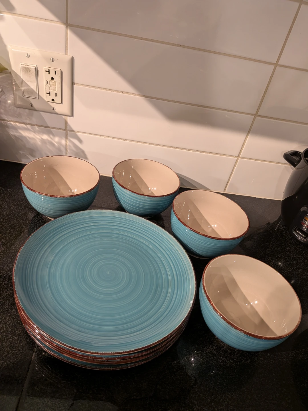 Set of 4 blue dinner plates and 4 matching bowls - photo 2