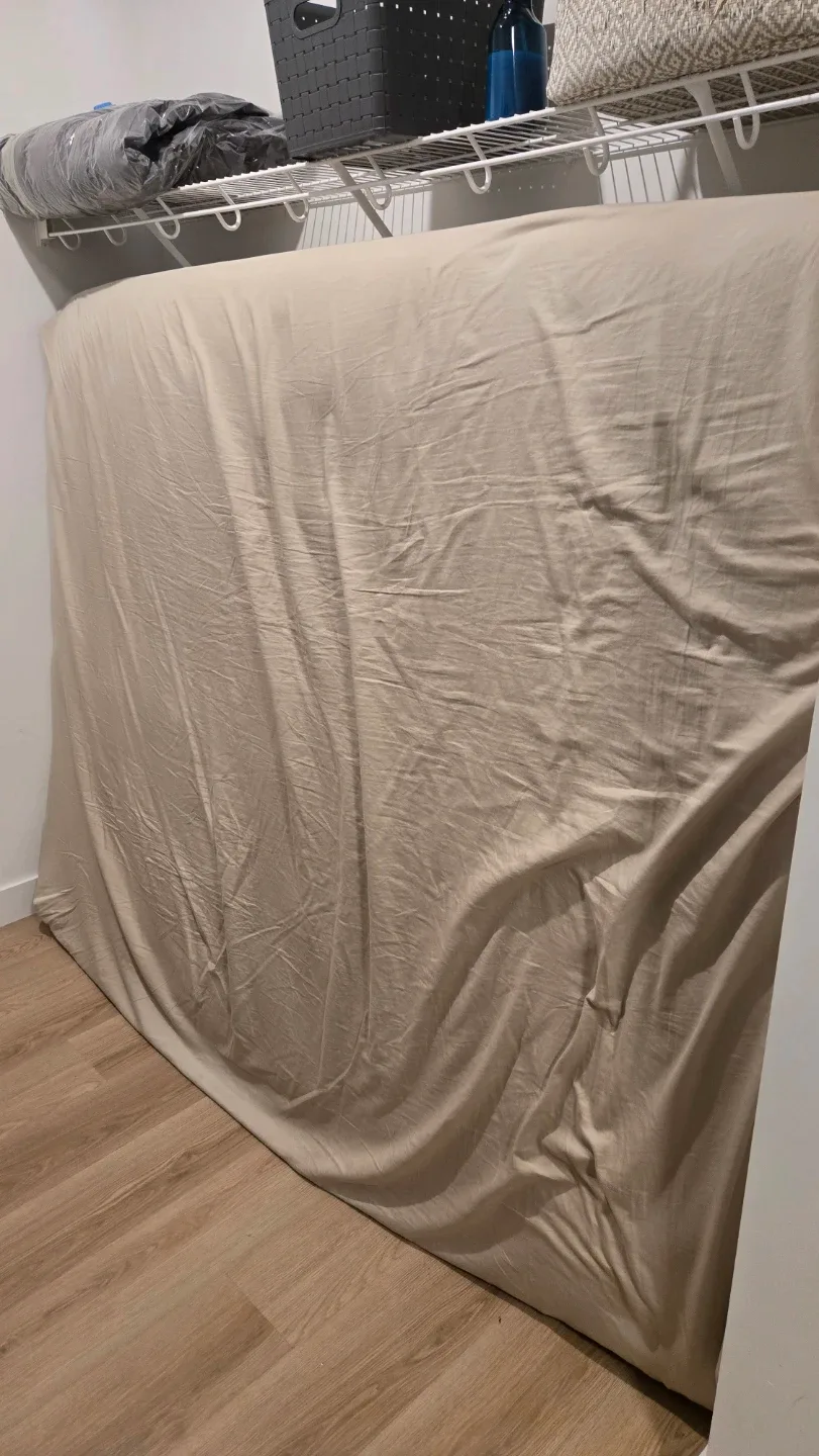 Queen size mattress - photo 2