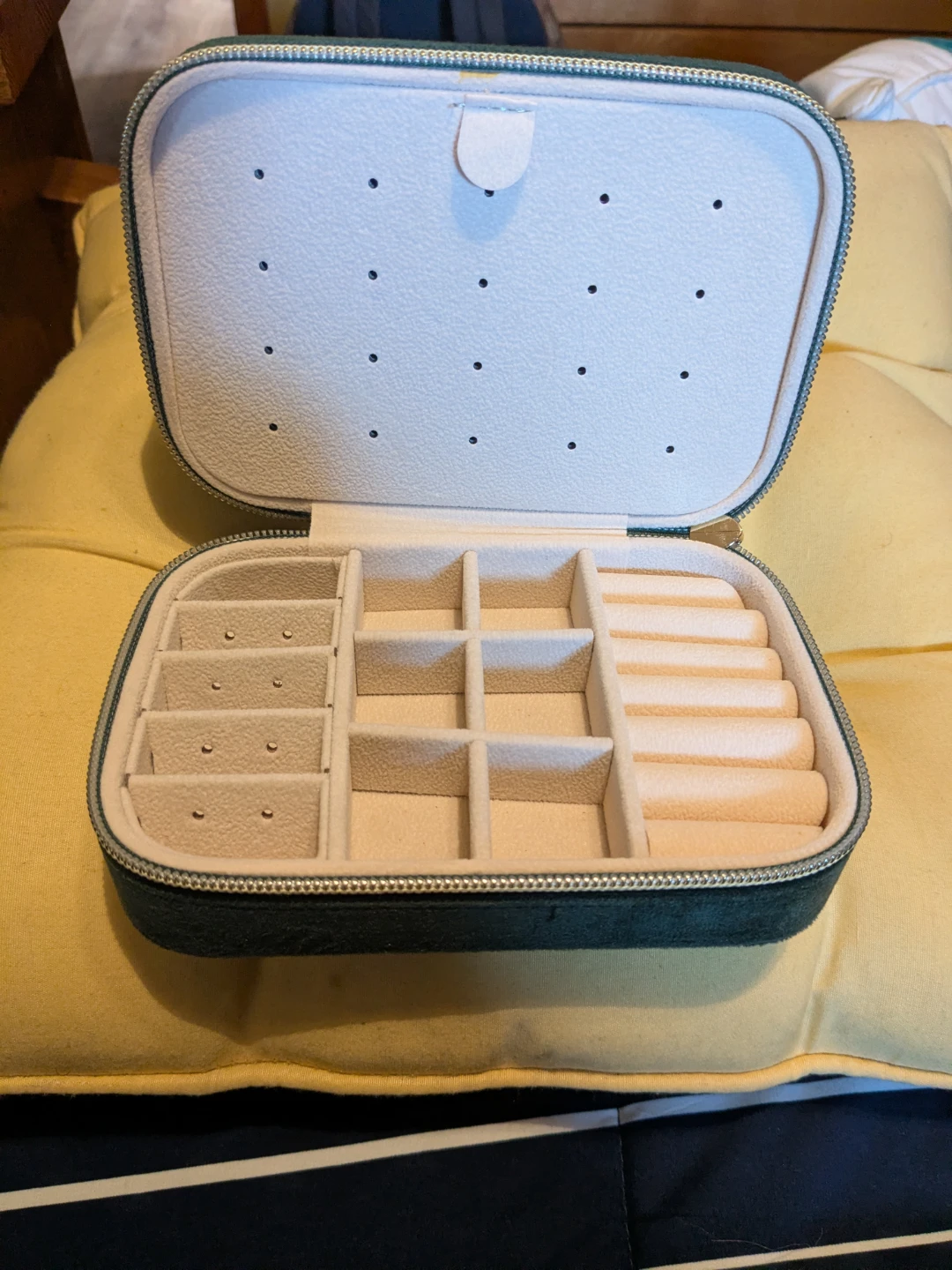 Travel Jewelry Organizer Case, Zip-around box