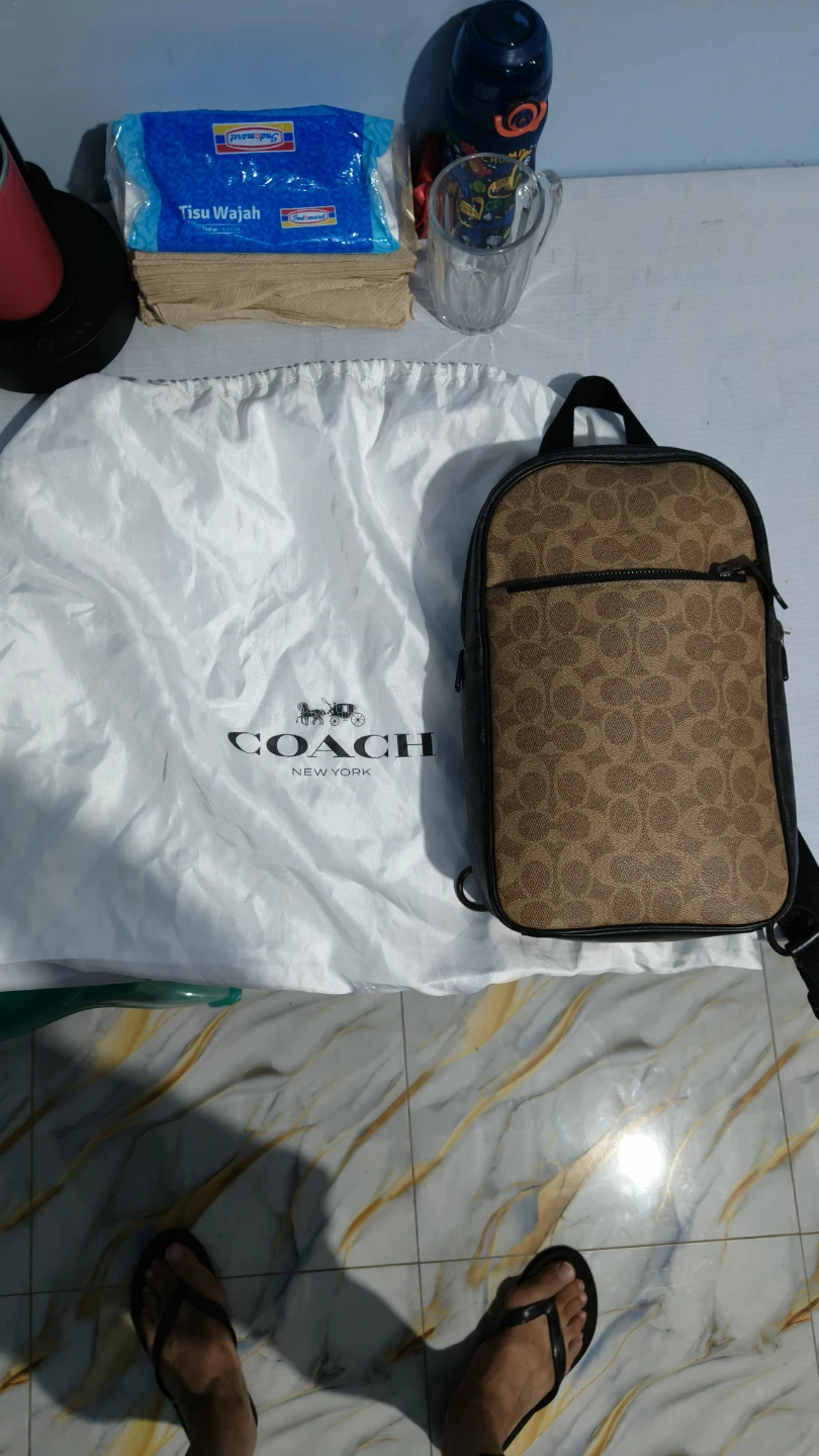 Coach Signature Sling Bag - photo 2