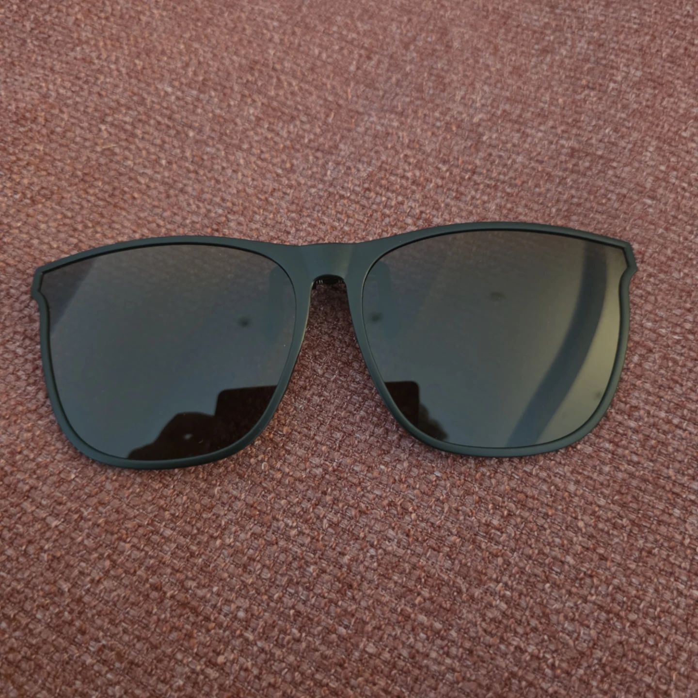 Clip-on Sunglasses - photo 2