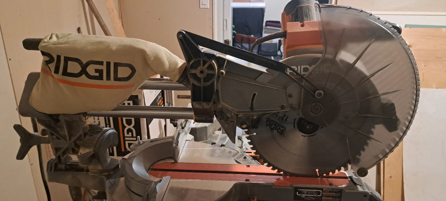 Ridgid 12-inch Sliding Compound Miter Saw with Stand - photo 3