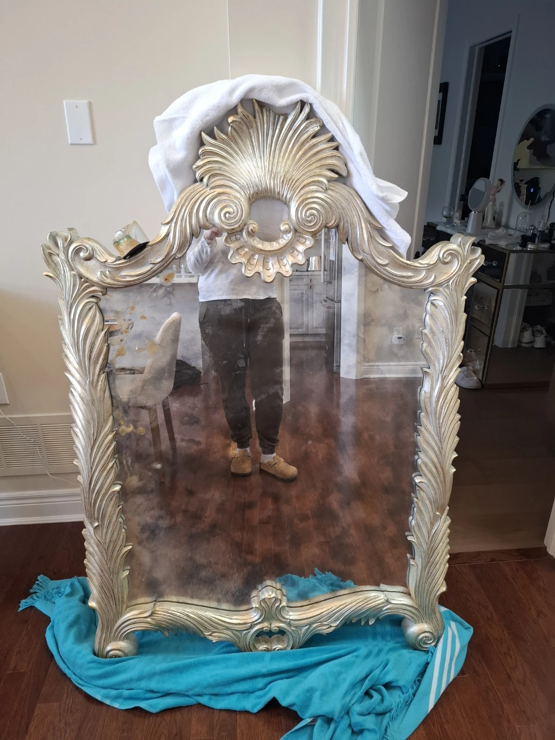 Ornate Console Table with Marble Top - photo 4