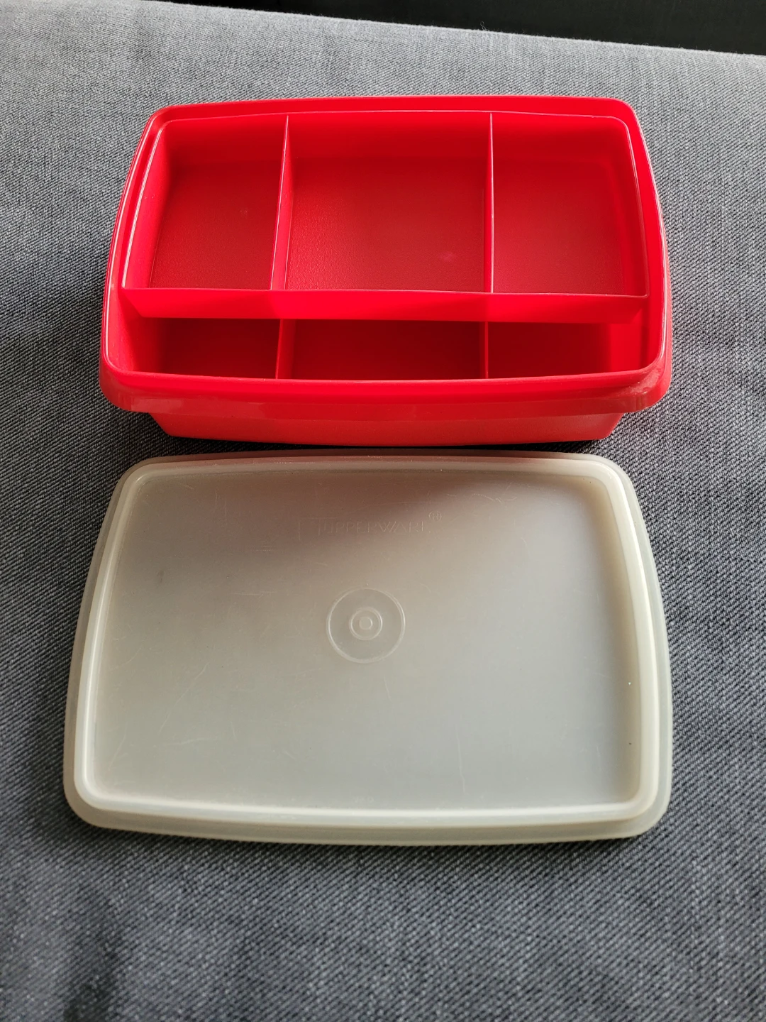 Tupperware stow n go model 767 - photo 2