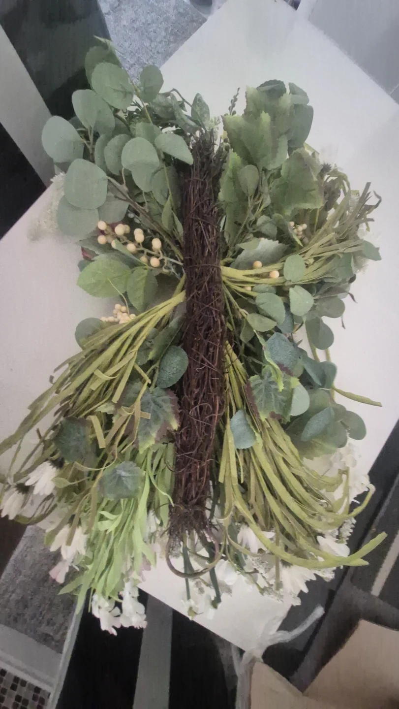 Large Penoy Berry Front Door Swag - photo 3