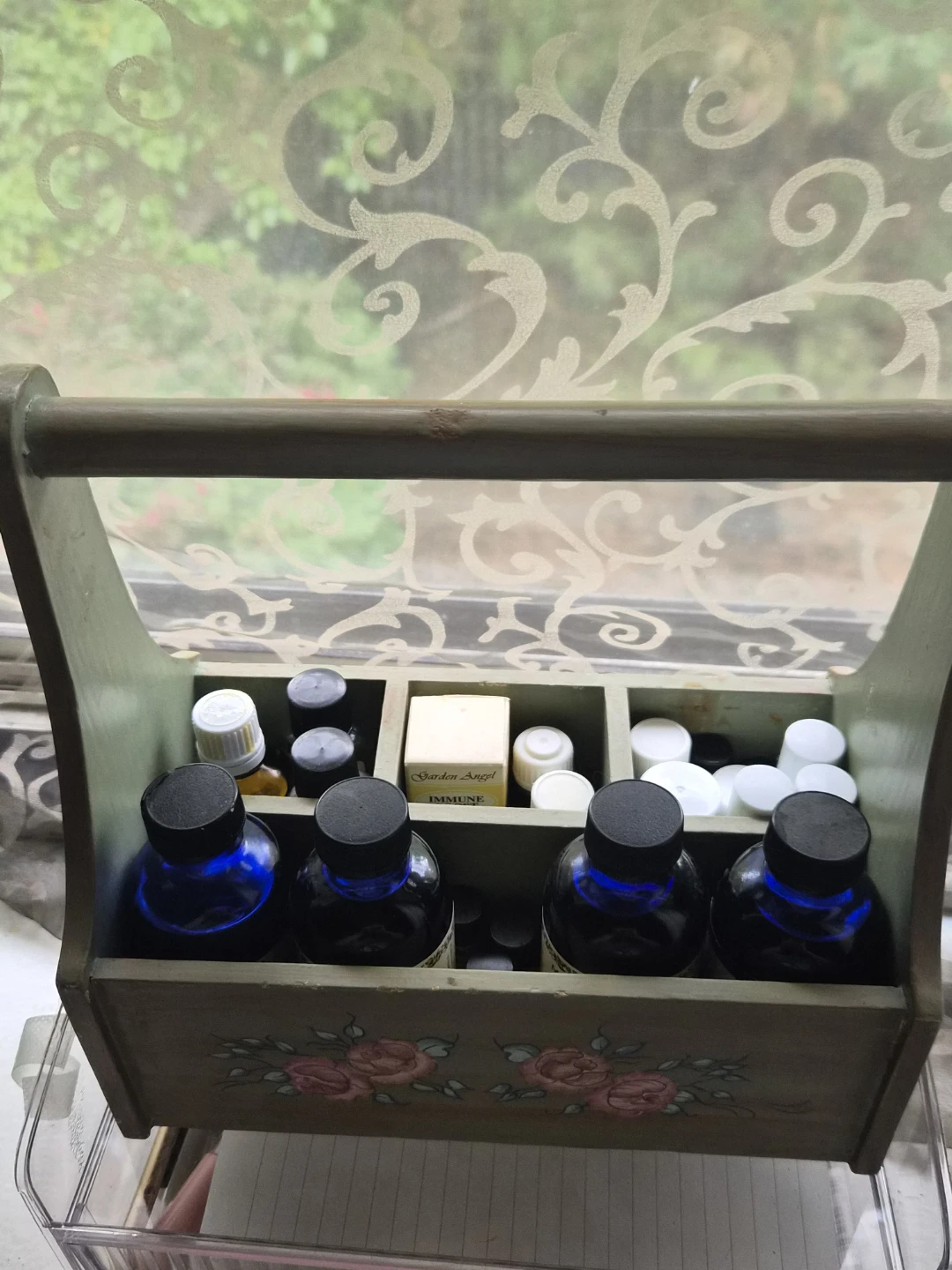 Aromatherapy Oil Collection with Wooden Carrier - photo 3