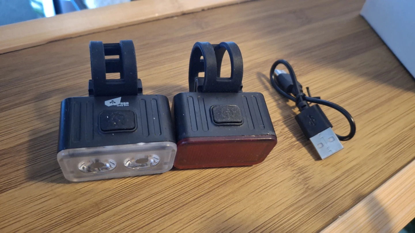 USB Rechargeable Bike Light Set (usb cable included)