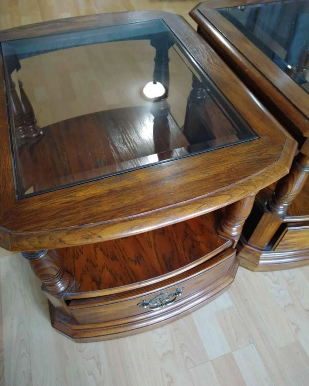 Pair of vintage Sklar Peppler end/side tables