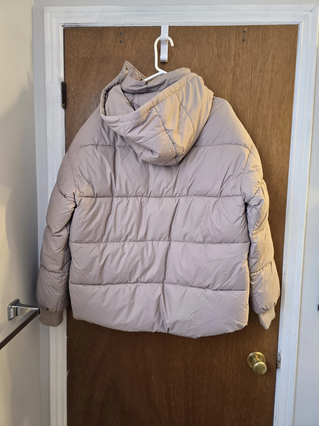 Brand New SHEIN Women’s Puffer Jacket – Beige – Size Large - photo 5