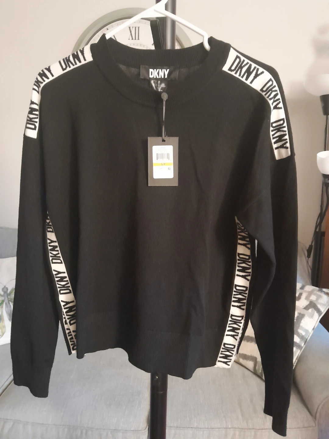 DKNY Logo Tape Pullover Sweater Black