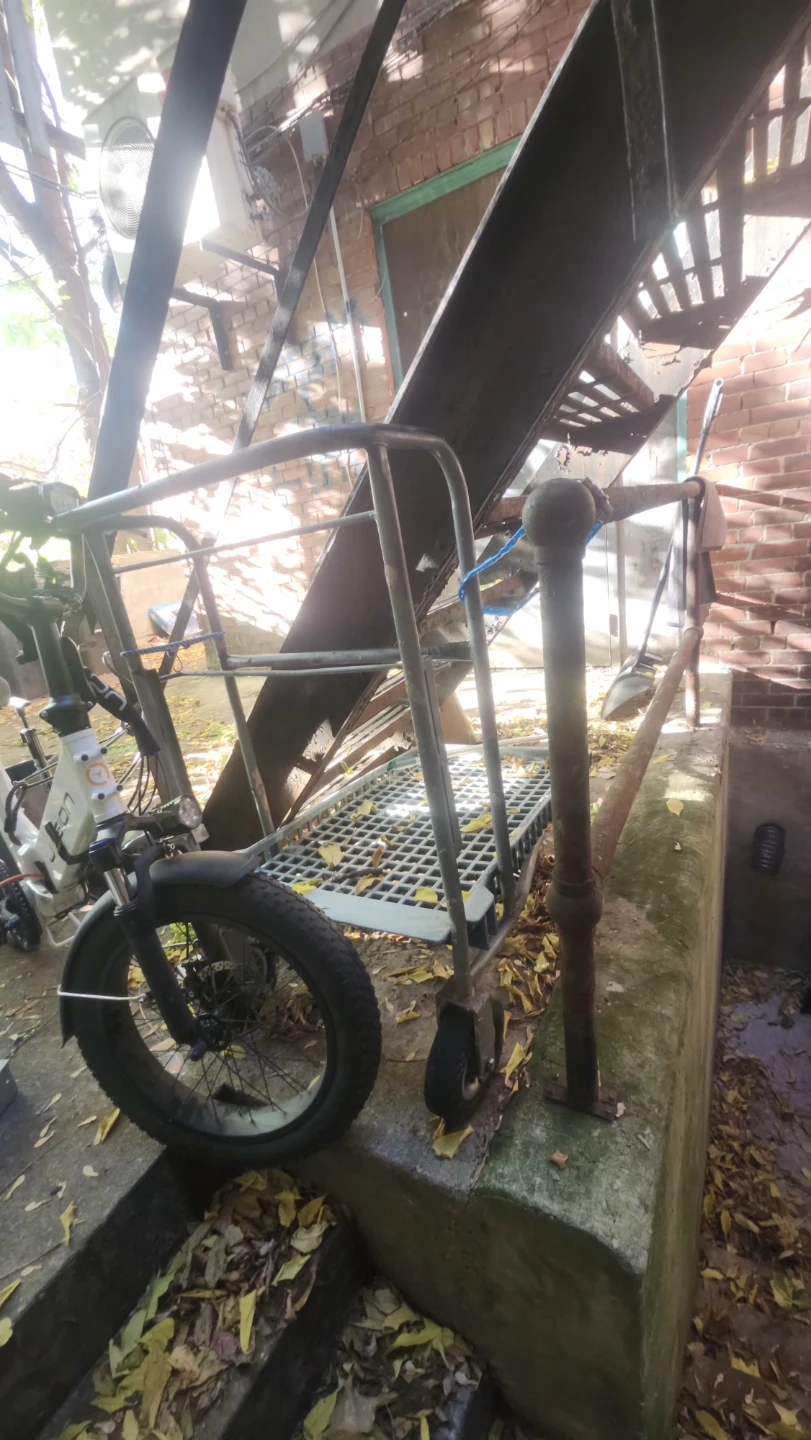 Industrial Flatbed Utility Cart