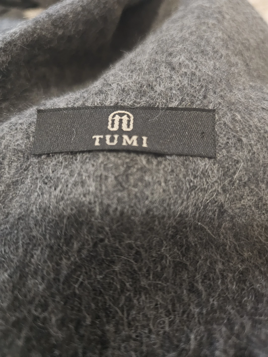 TUMI Gray Scarf - photo 2