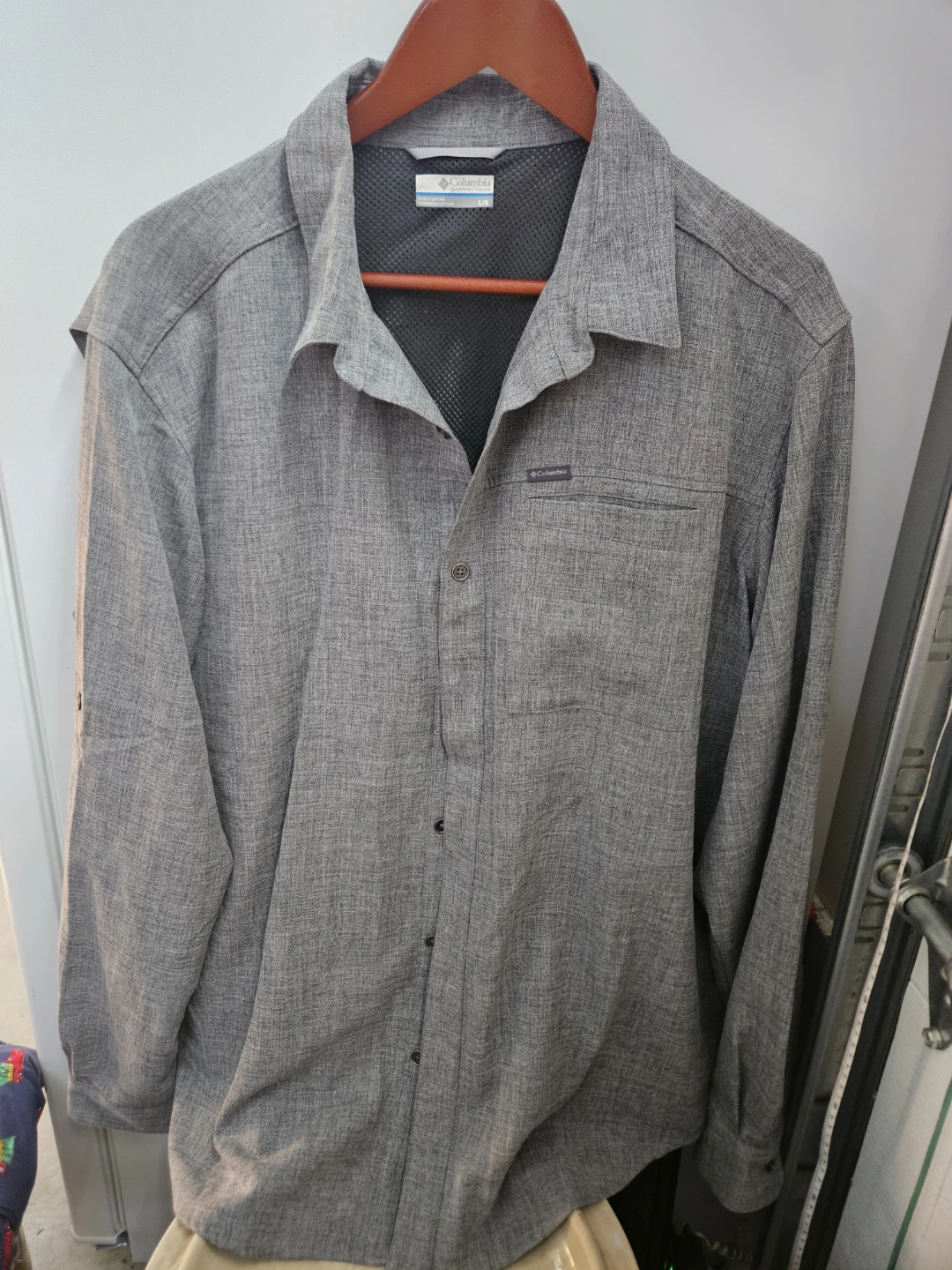 Columbia Long Sleeve Button-Down Shirt Grey