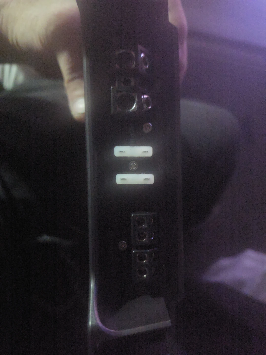 Hertz HCP 1D Amplifier and Soundstage Subwoofer Box - photo 4