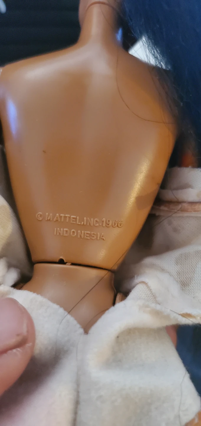 Mattel Barbie Pocahontas Doll - photo 4