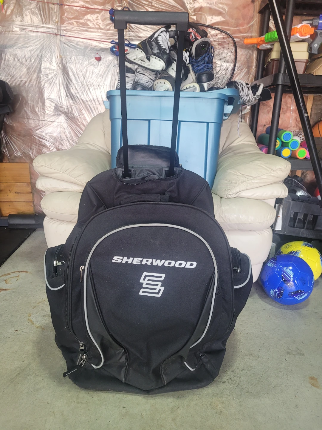 Sherwood Rolling Hockey Bag - photo 3