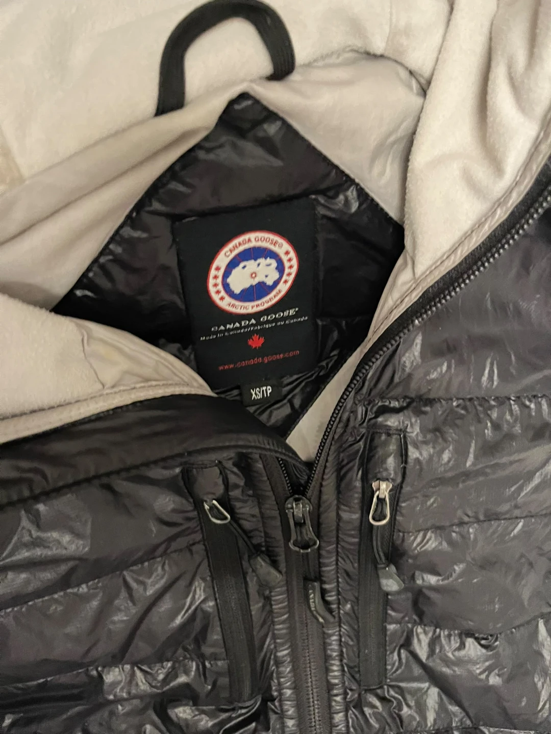 Canada Goose HyBridge Lite Hooded Jacket - photo 3