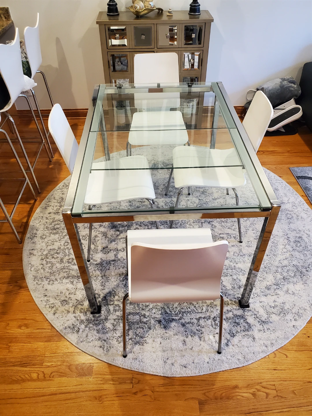 Modern glass dining table with expansion leaves - photo 2