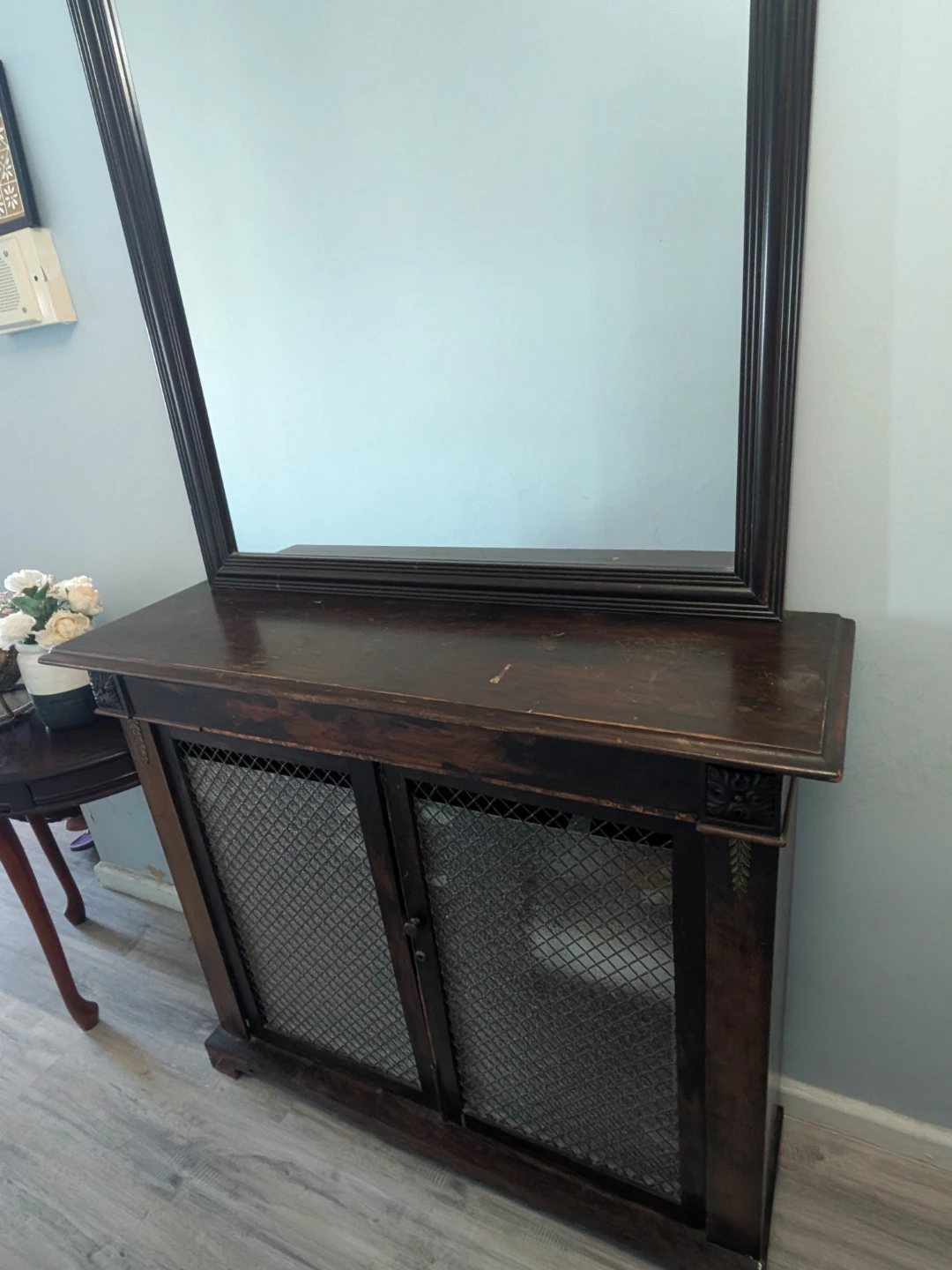 Vintage Dark Wood Cabinet - photo 2