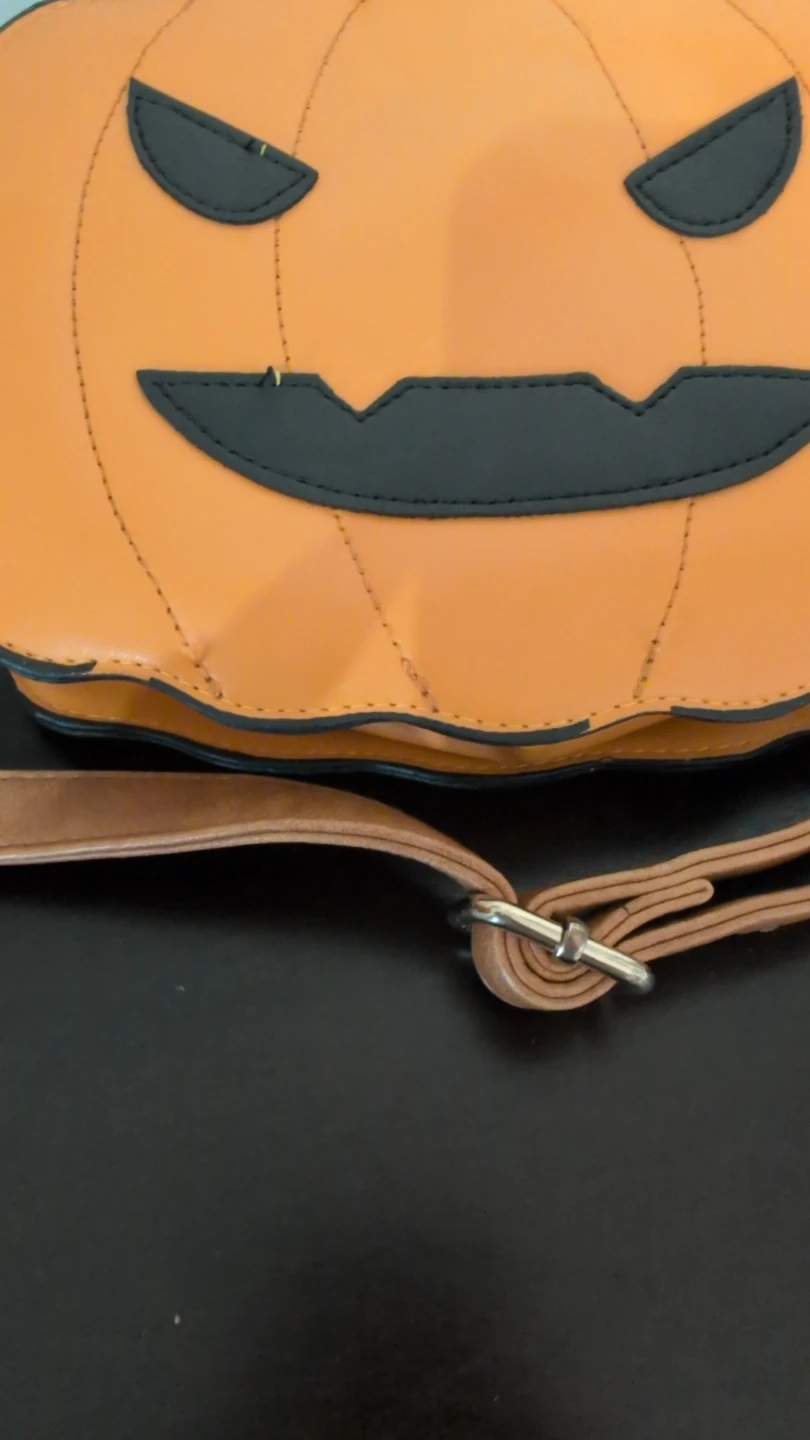 Pumpkin Shaped Crossbody Bag - photo 4