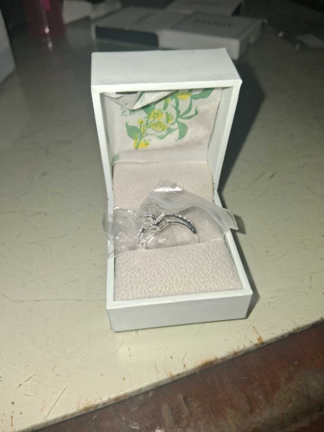 Silver-toned crystal ring - photo 2