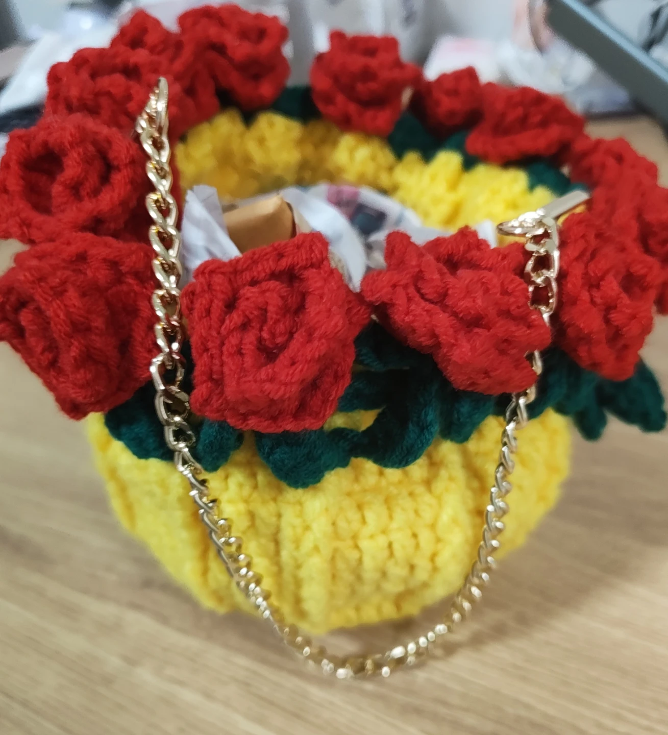 Handmade Crochet Rose Bucket Bag - photo 4