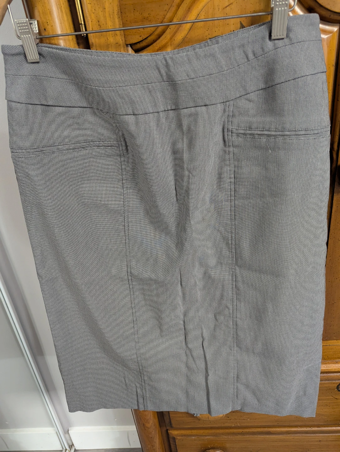 Grey Patterned Pencil Skirt