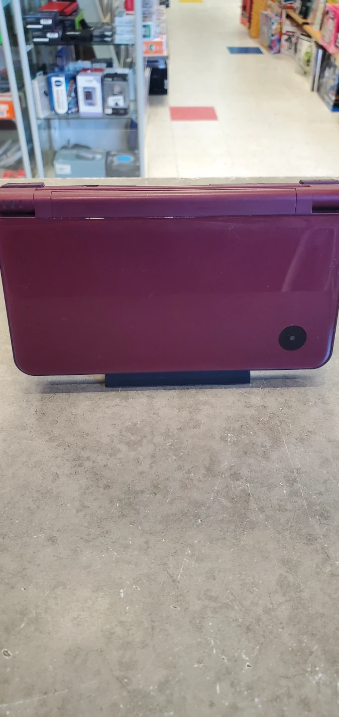 Nintendo DSi XL - Burgundy - photo 3