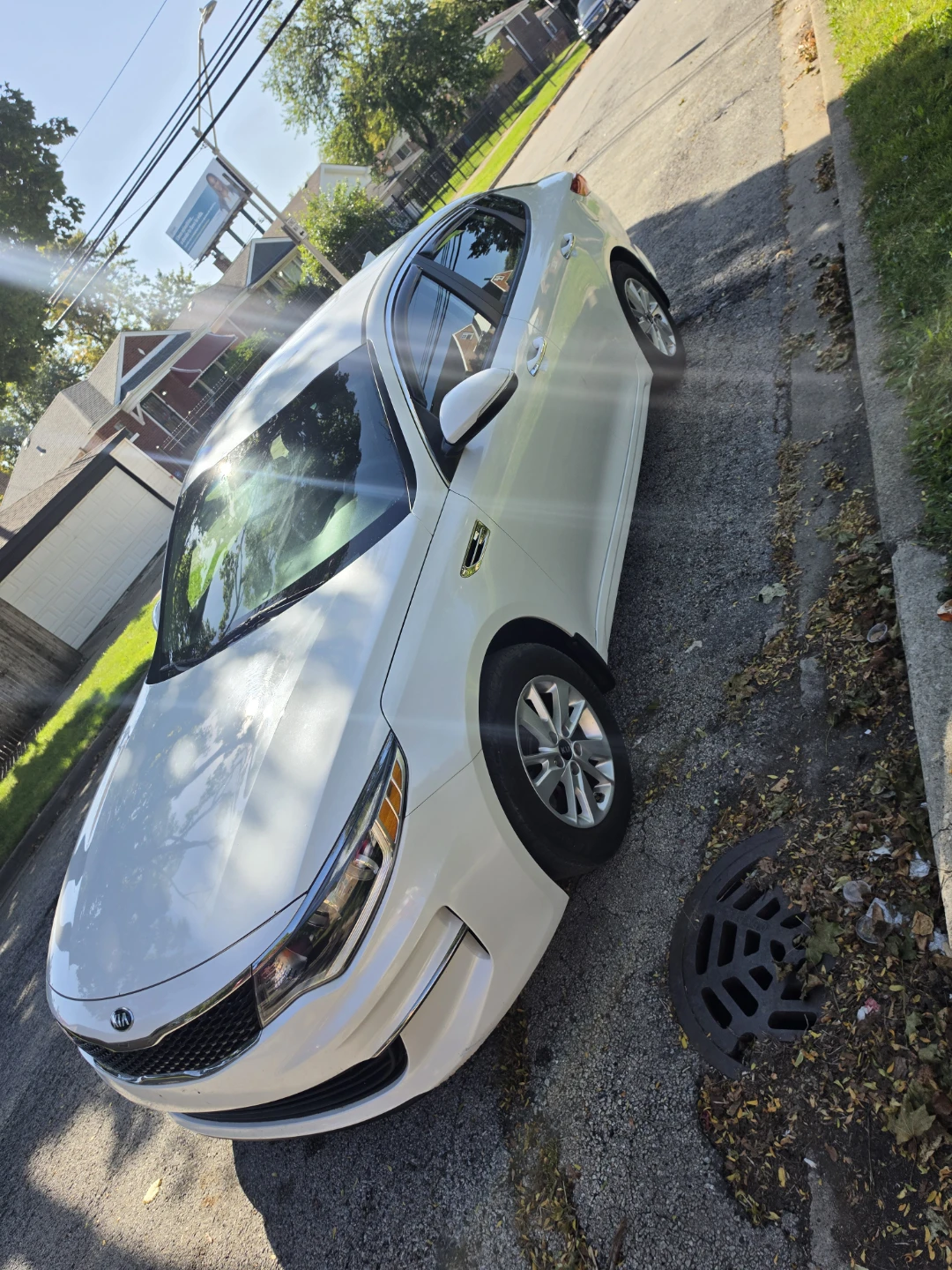 White Kia Optima LX - photo 2
