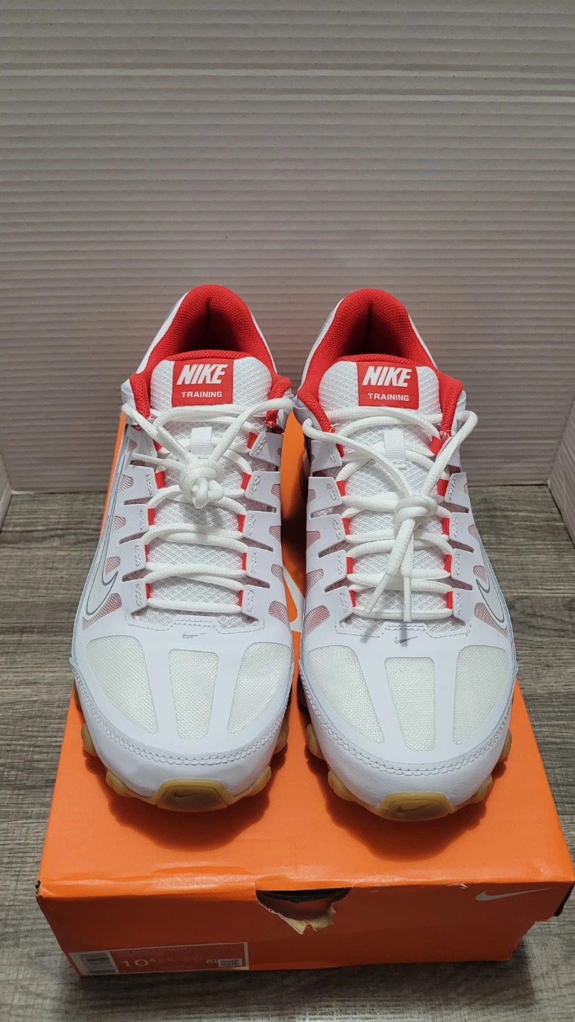 Nike Reax 8 TR White Training Shoes Size 10.5