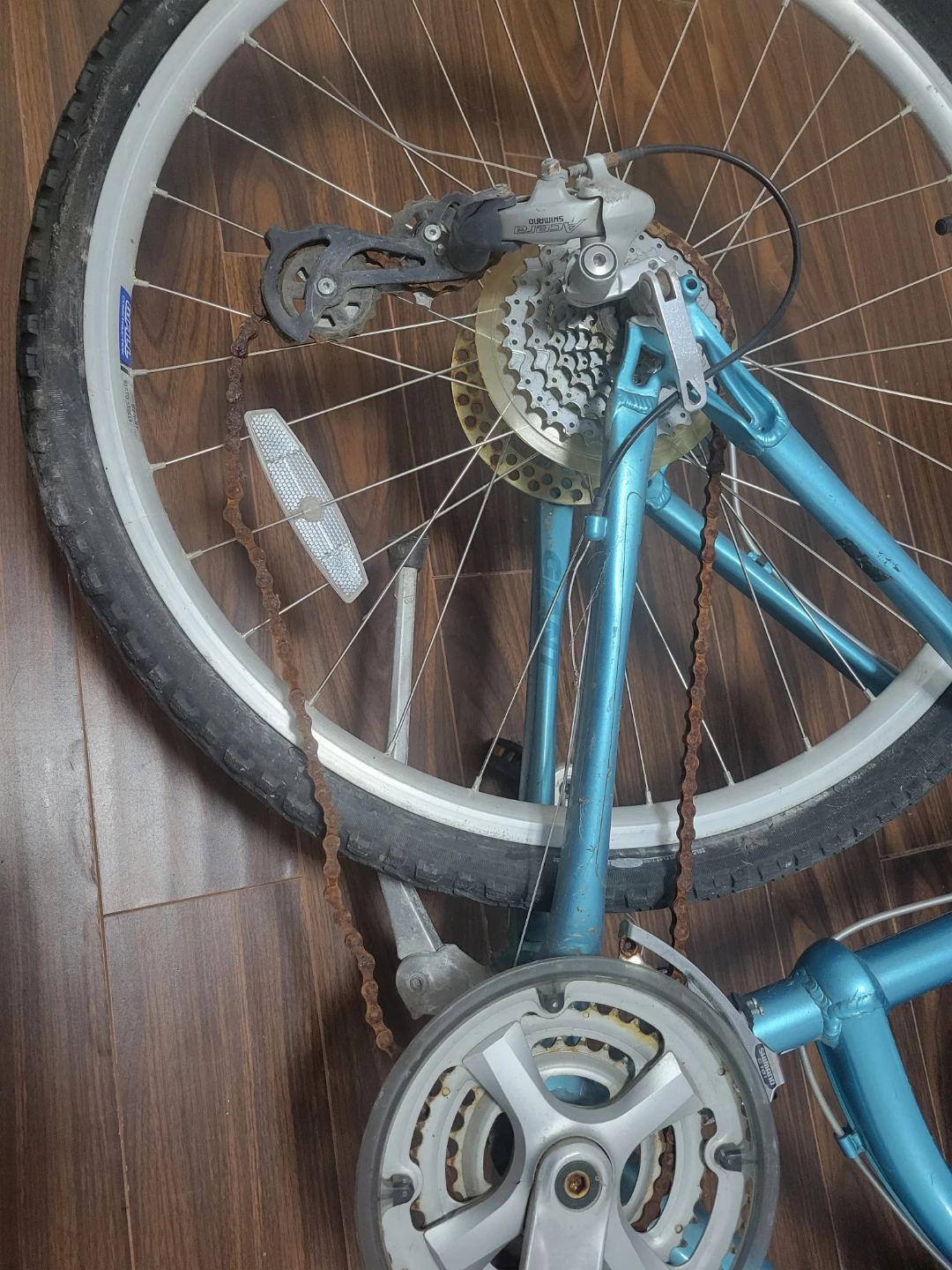 Giant Sedona DX Mountain Bike - photo 2