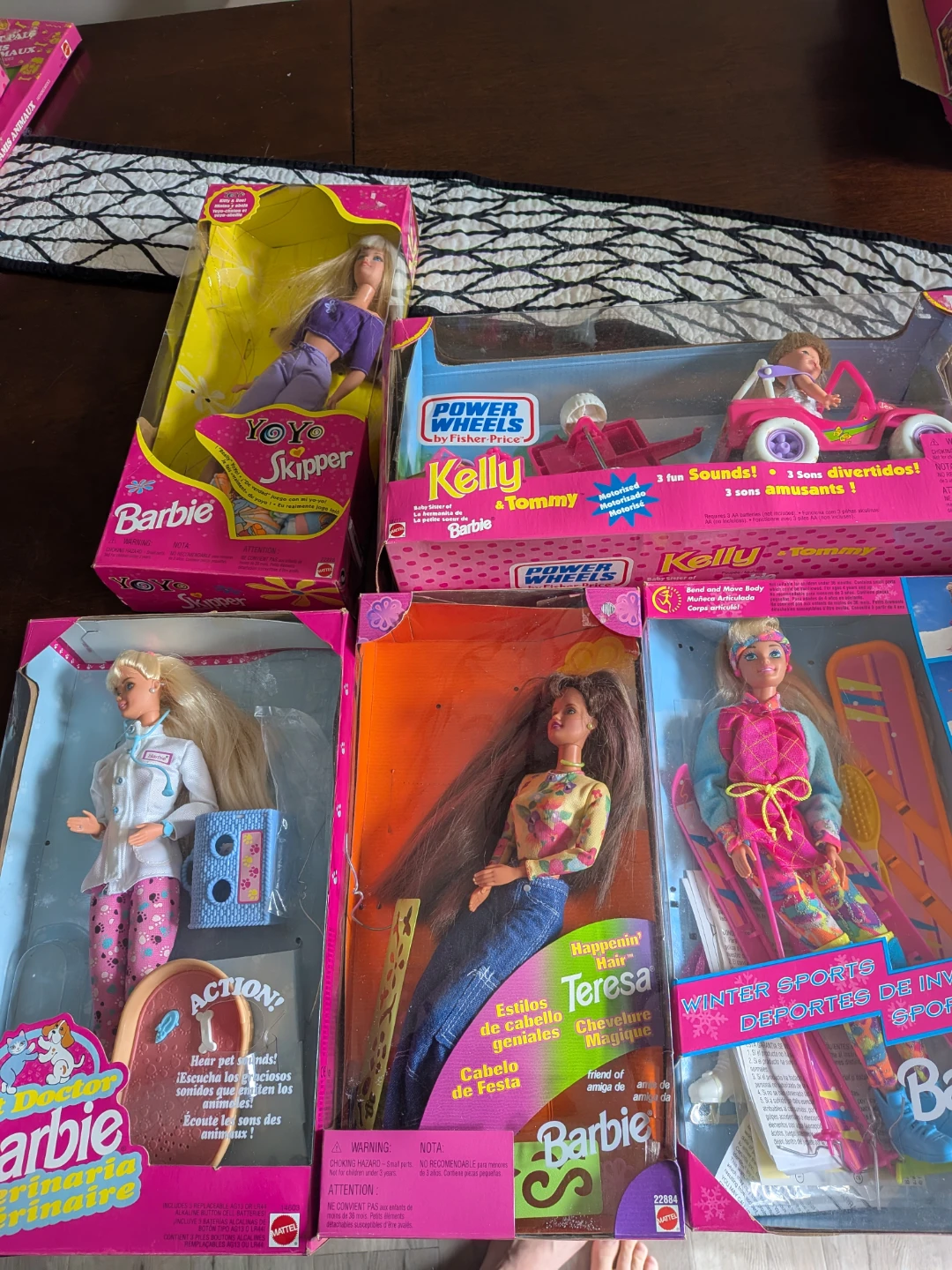 Free Vintage ('90s & Y2K) Barbie Dolls and Playsets - photo 5