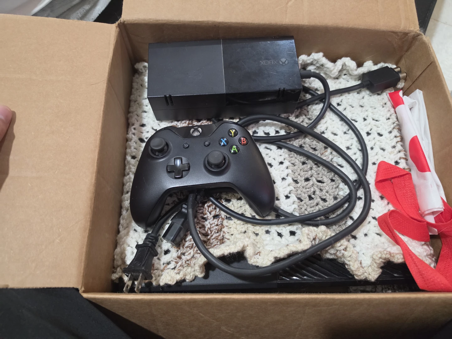 Xbox One Console with Controller - photo 2