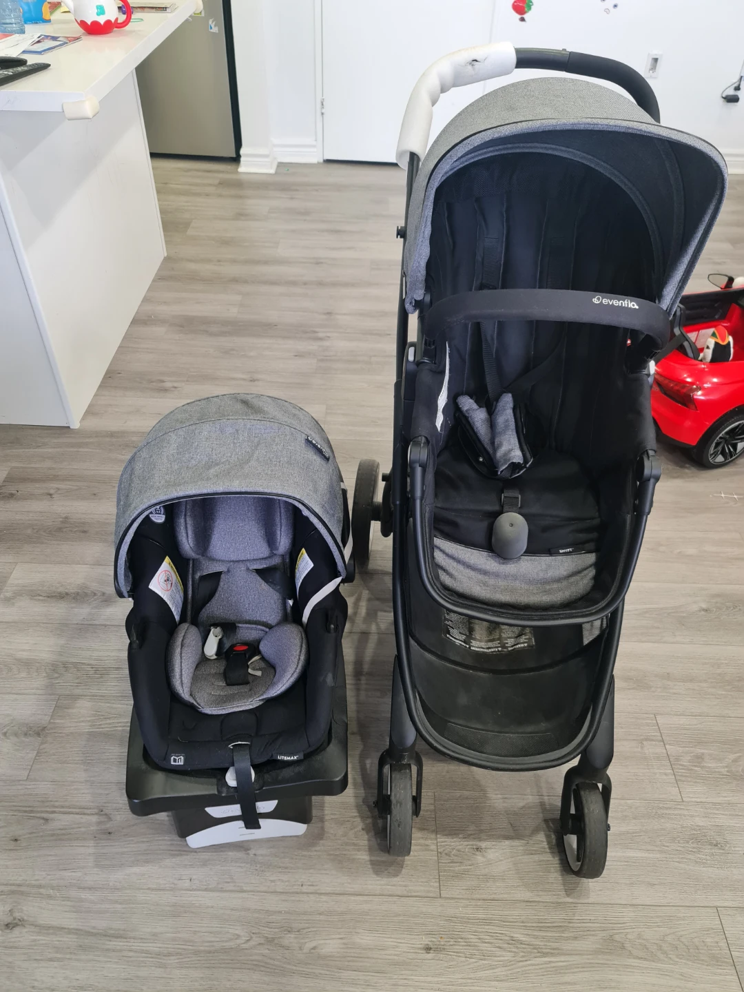 Evenflo Shyft Stroller & Car Seat  (Travel System) - photo 3
