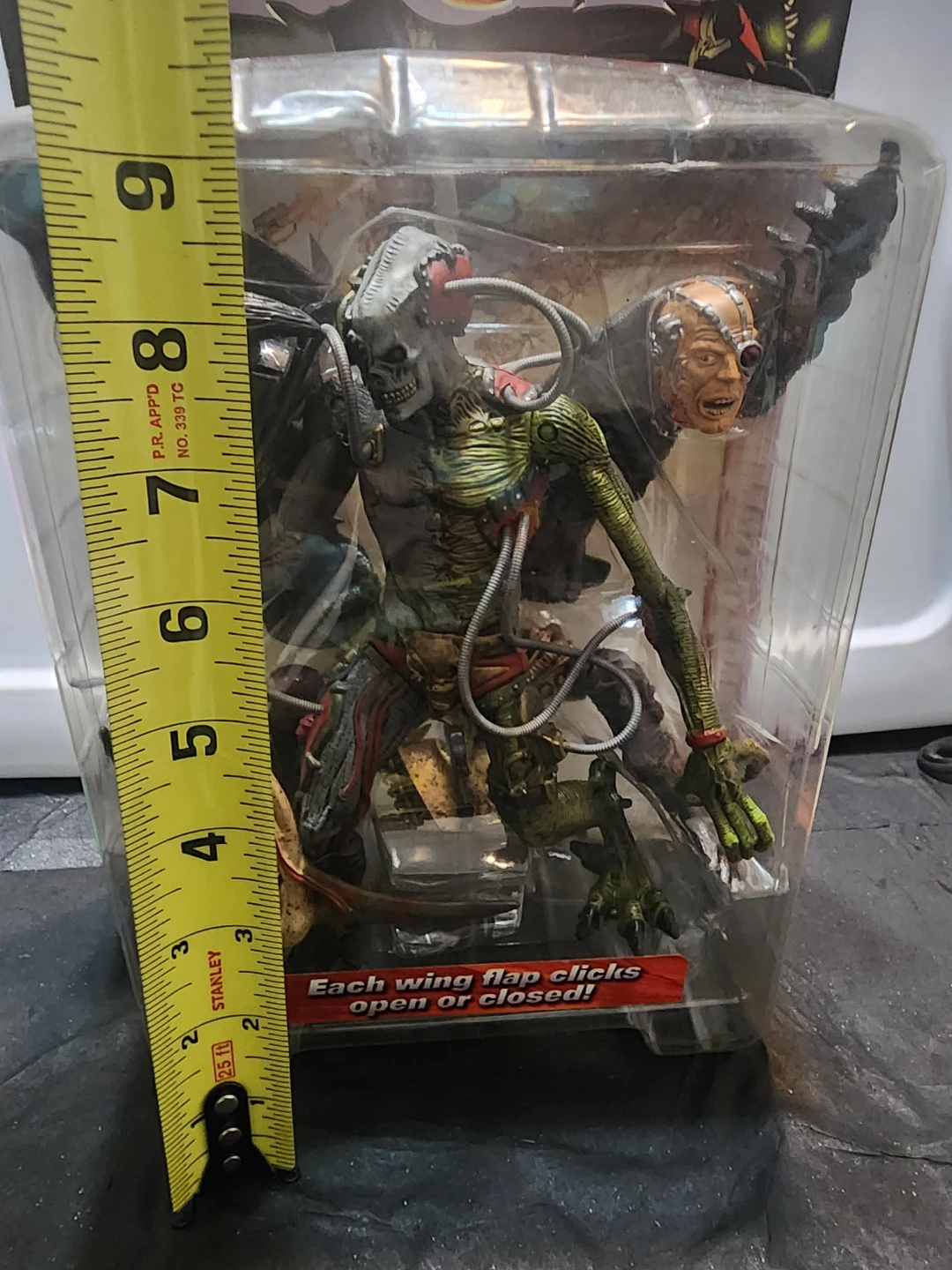 Todd McFarlane Spawn Re-Animated Action Figure - photo 4