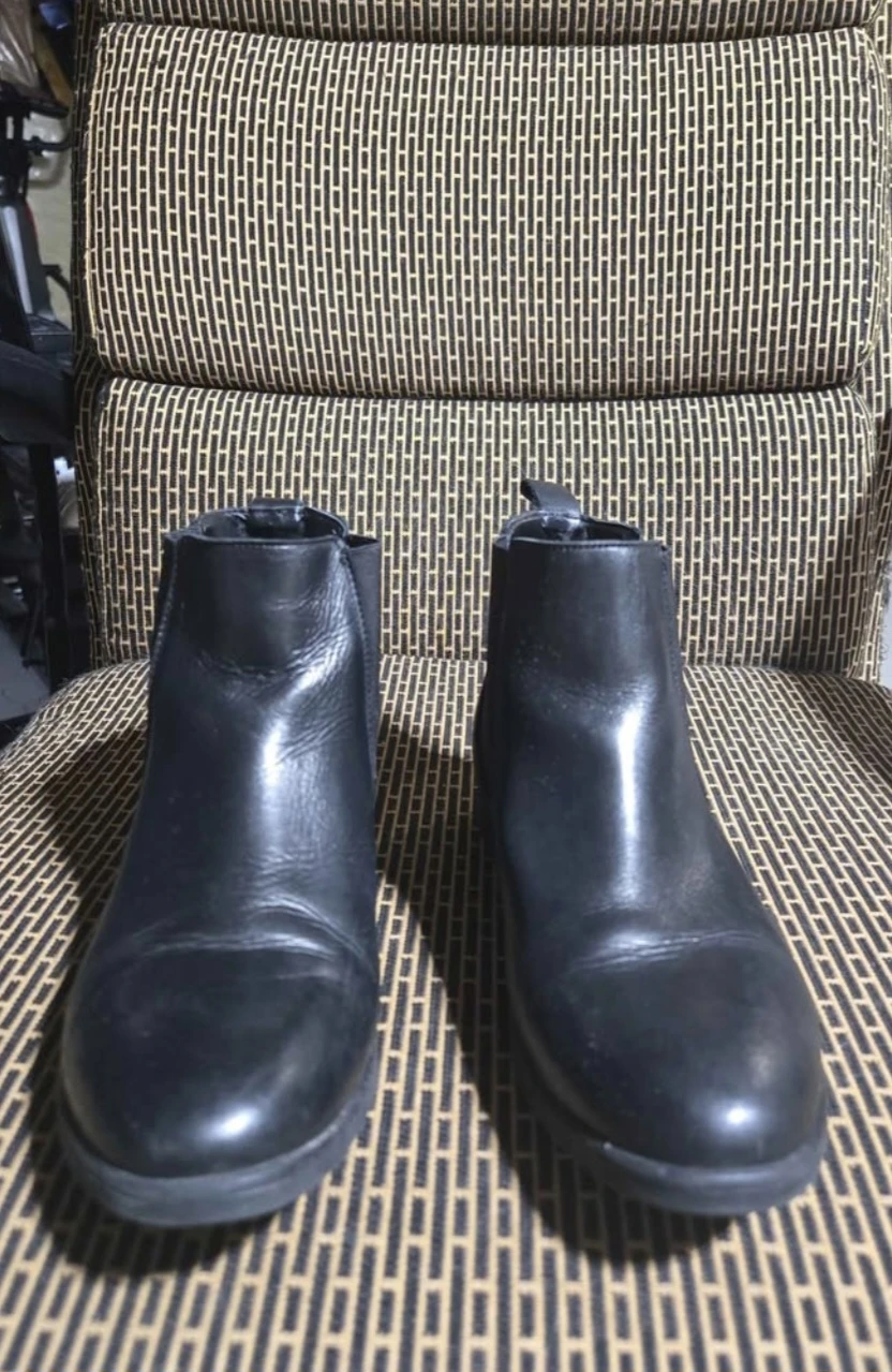 Black Chelsea Boots - photo 3