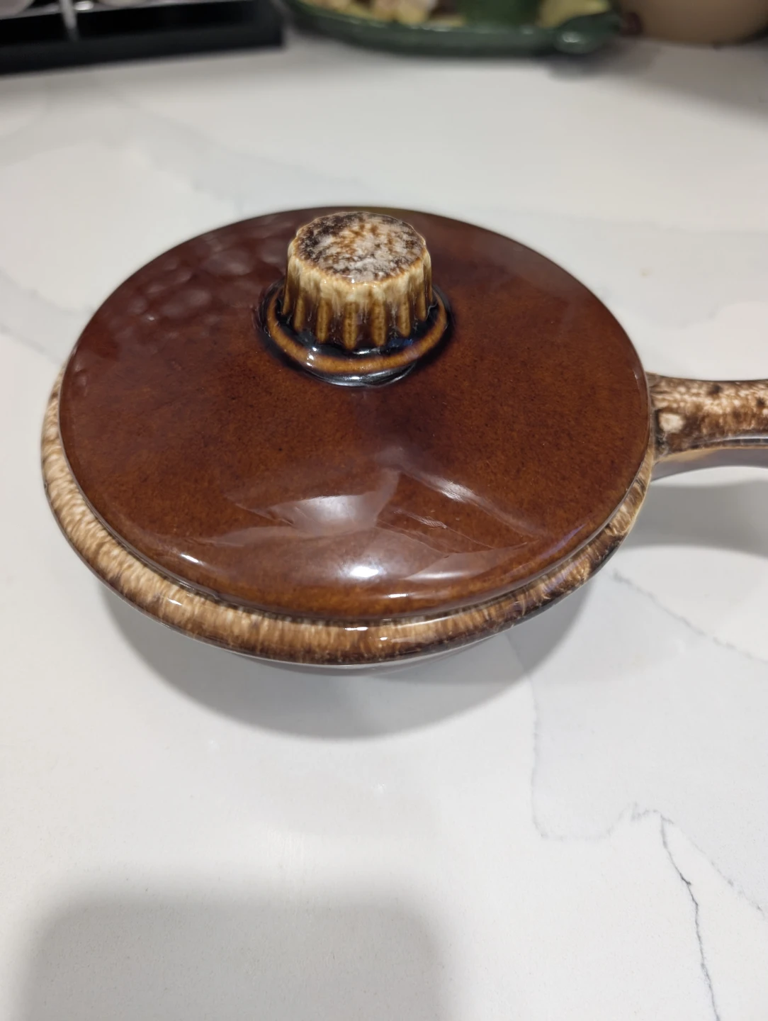 Hull Oven Proof Pottery Handled Dish