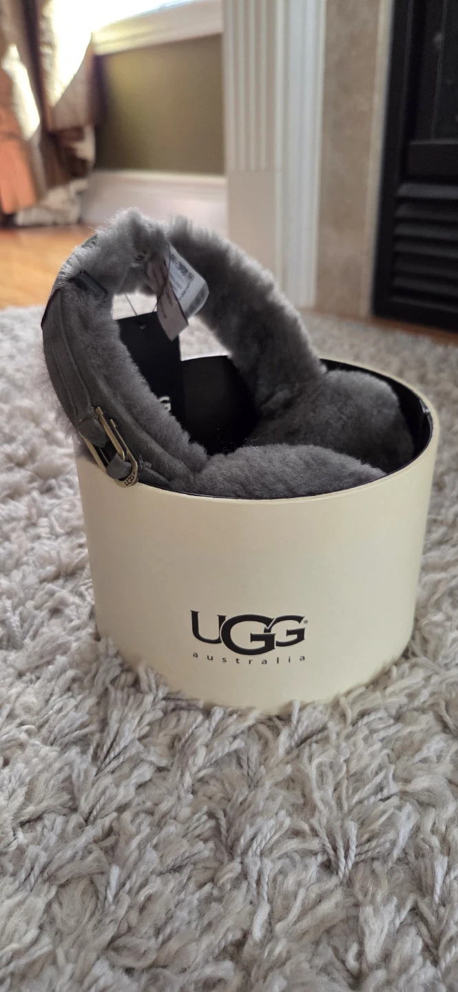 UGG AUSTRALIA Fur Earmuffs - photo 3