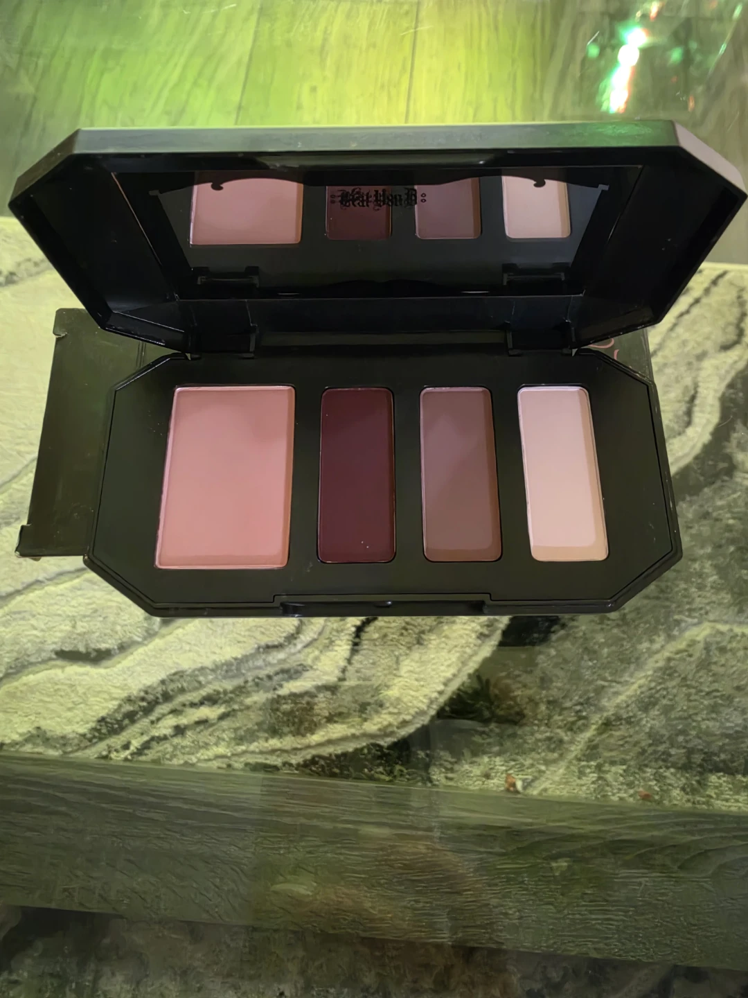 Kat Von D Shade + Light Eye Contour Quad - photo 3
